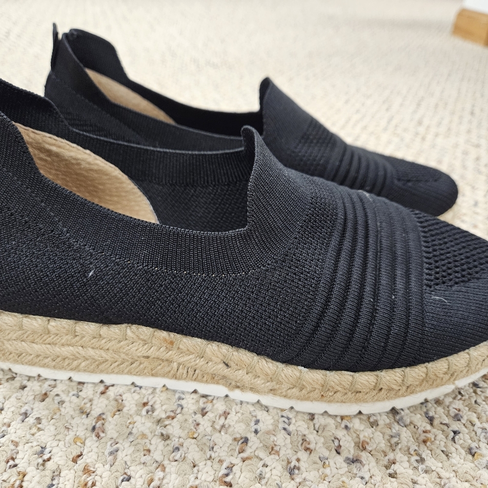 Adrienne Vittadini Sport Black Slip-On Knit Sneakers – Women's Size 8.5 - Picture 5 of 5